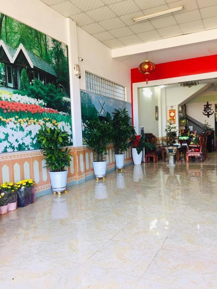 Tien Dat Motel Pleiku Exterior photo