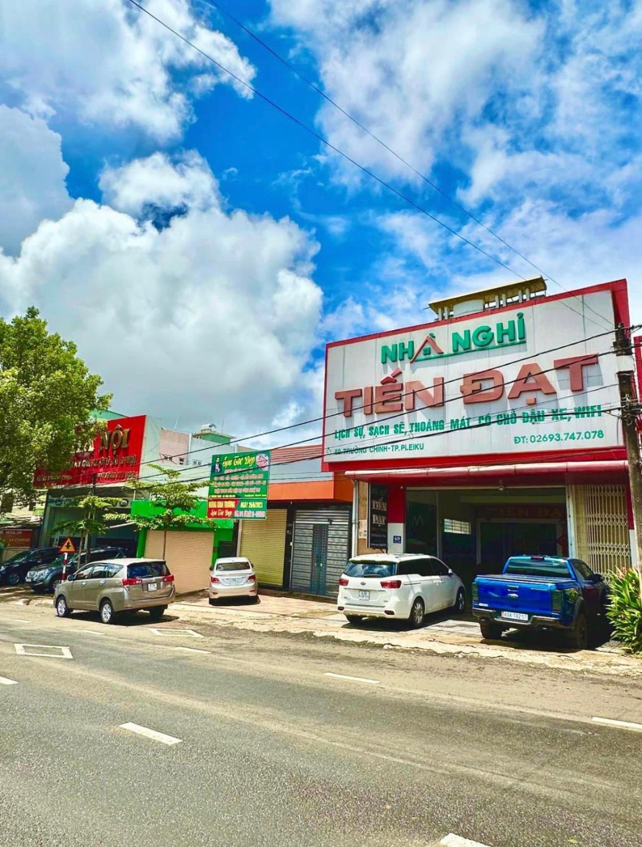 Tien Dat Motel Pleiku Exterior photo